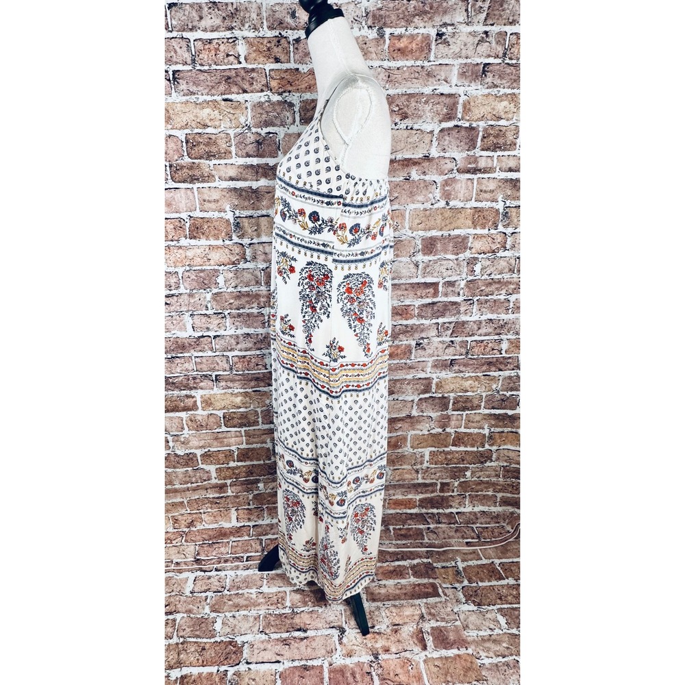 Old Navy Womens Boho Floral Medallion Maxi Dress White Blue Red Large V-Neck - Picture 6 of 16